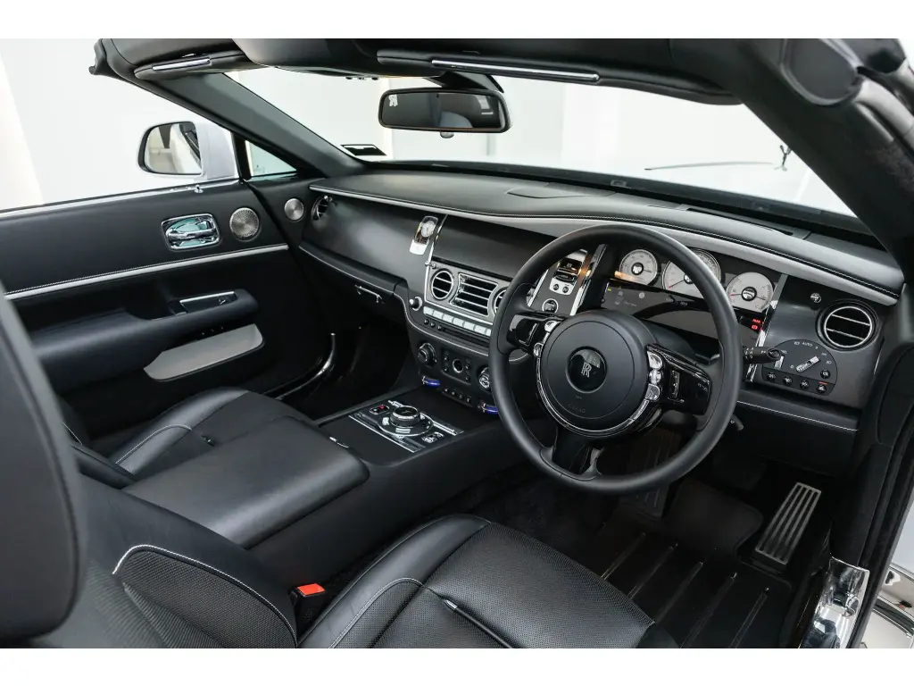 2020 Black Badge Dawn