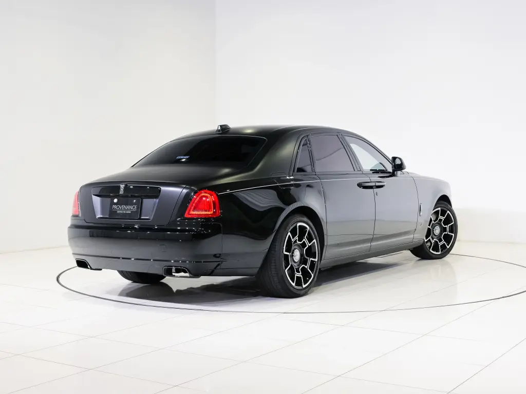 2020 Black Badge Ghost