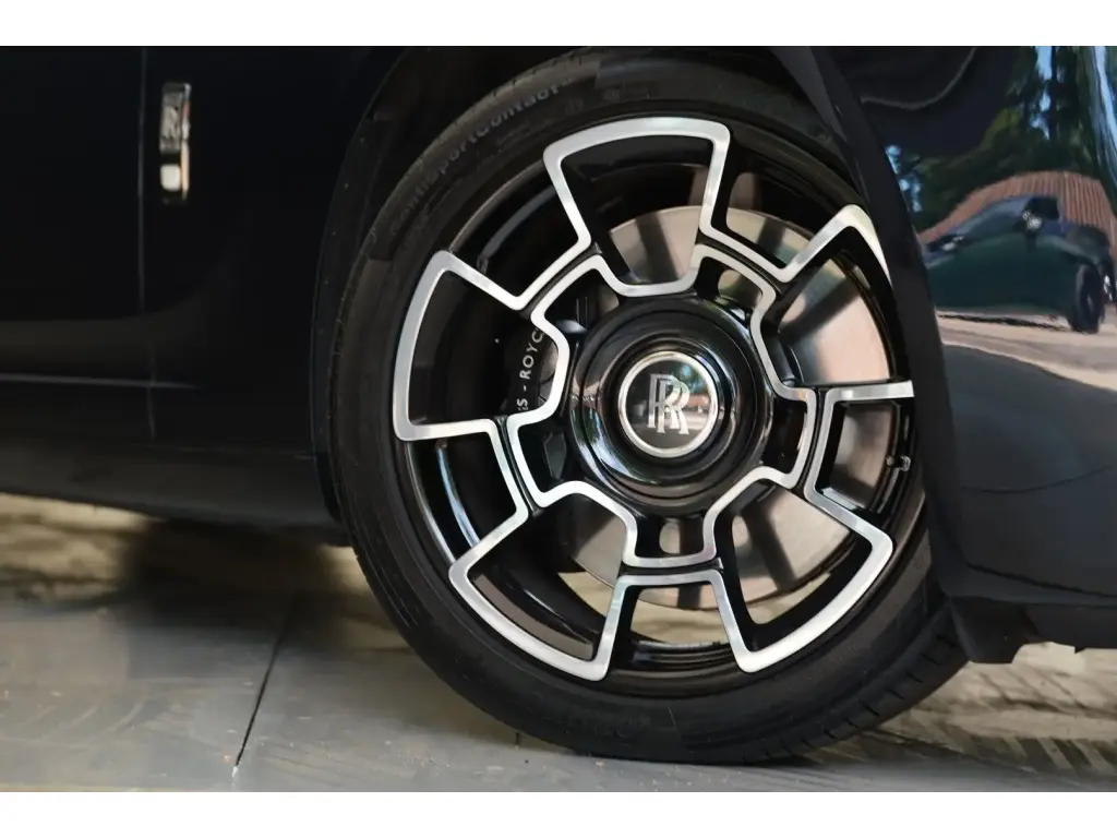 2020 Black Badge Ghost