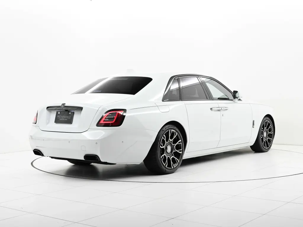 2022 Black Badge Ghost