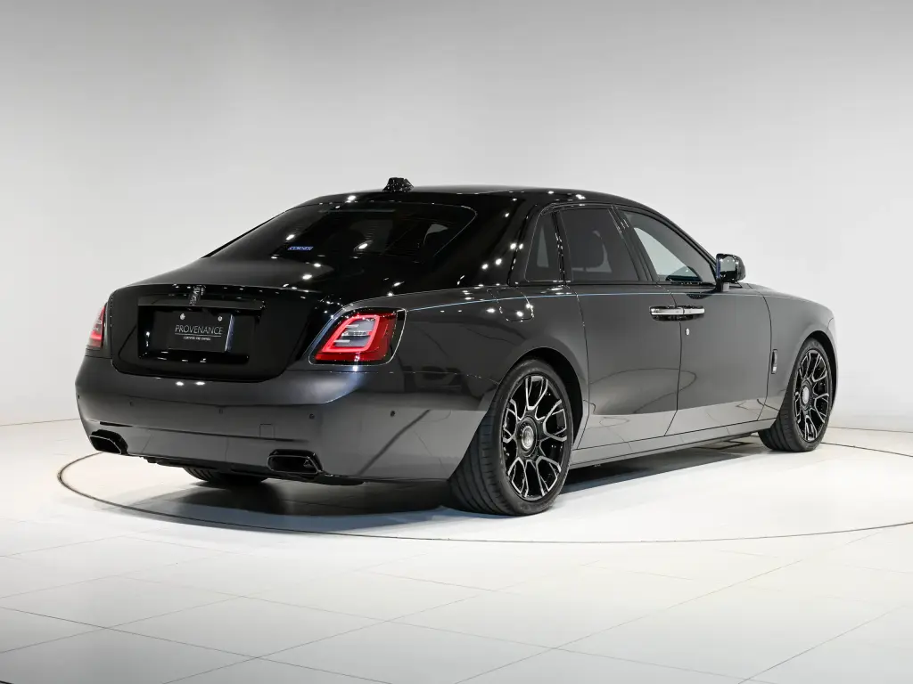 2022 Black Badge Ghost
