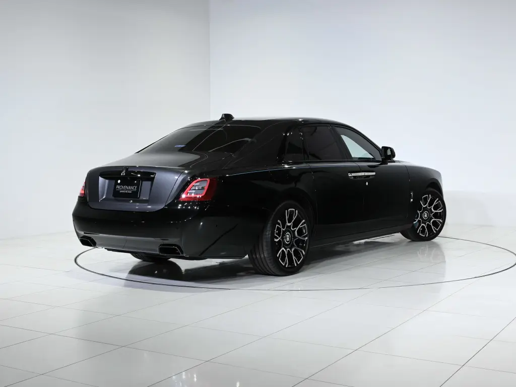 2022 Black Badge Ghost