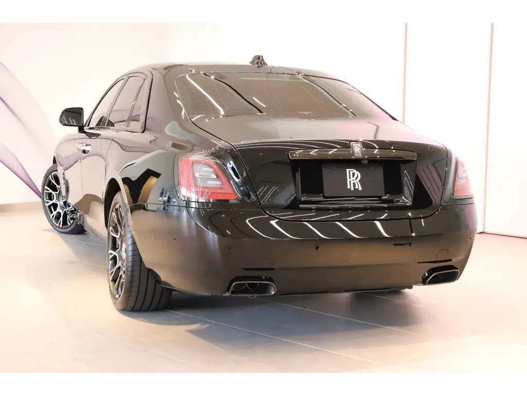 2022 Black Badge Ghost
