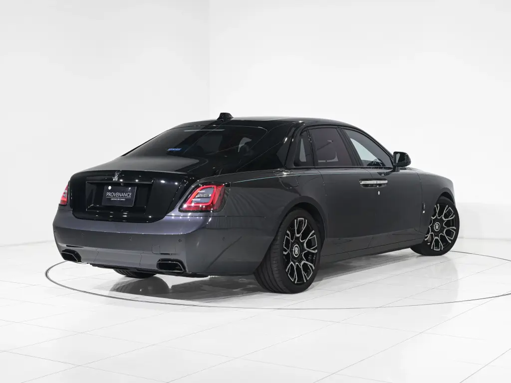 2022 Black Badge Ghost