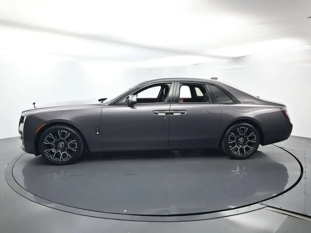 2022 Black Badge Ghost