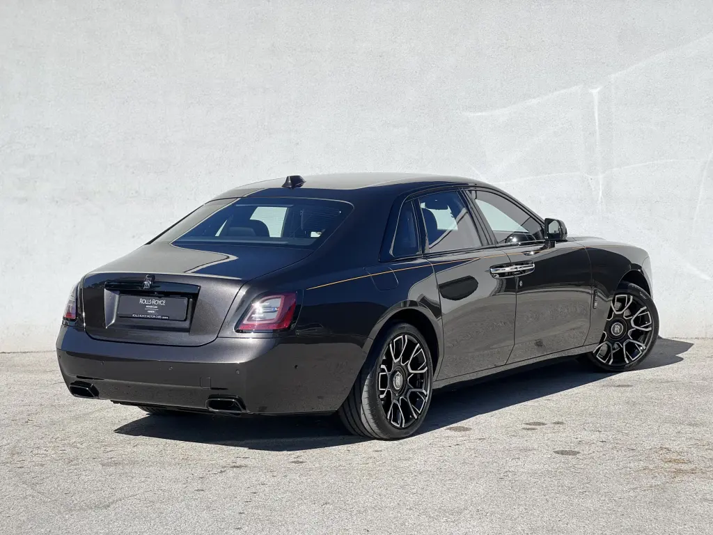 2023 Black Badge Ghost