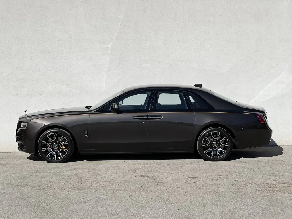 2023 Black Badge Ghost
