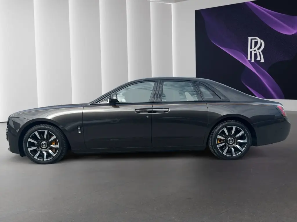 2023 Black Badge Ghost