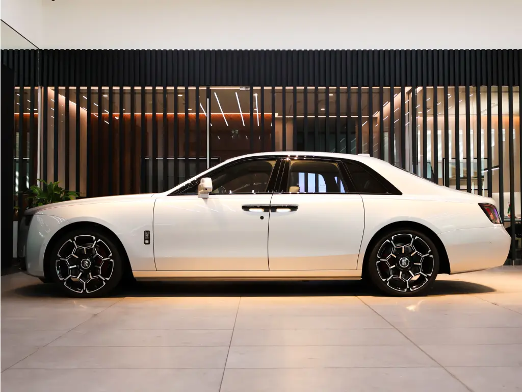 2025 Black Badge Ghost