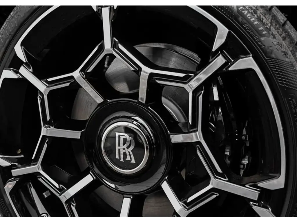 2025 Black Badge Ghost