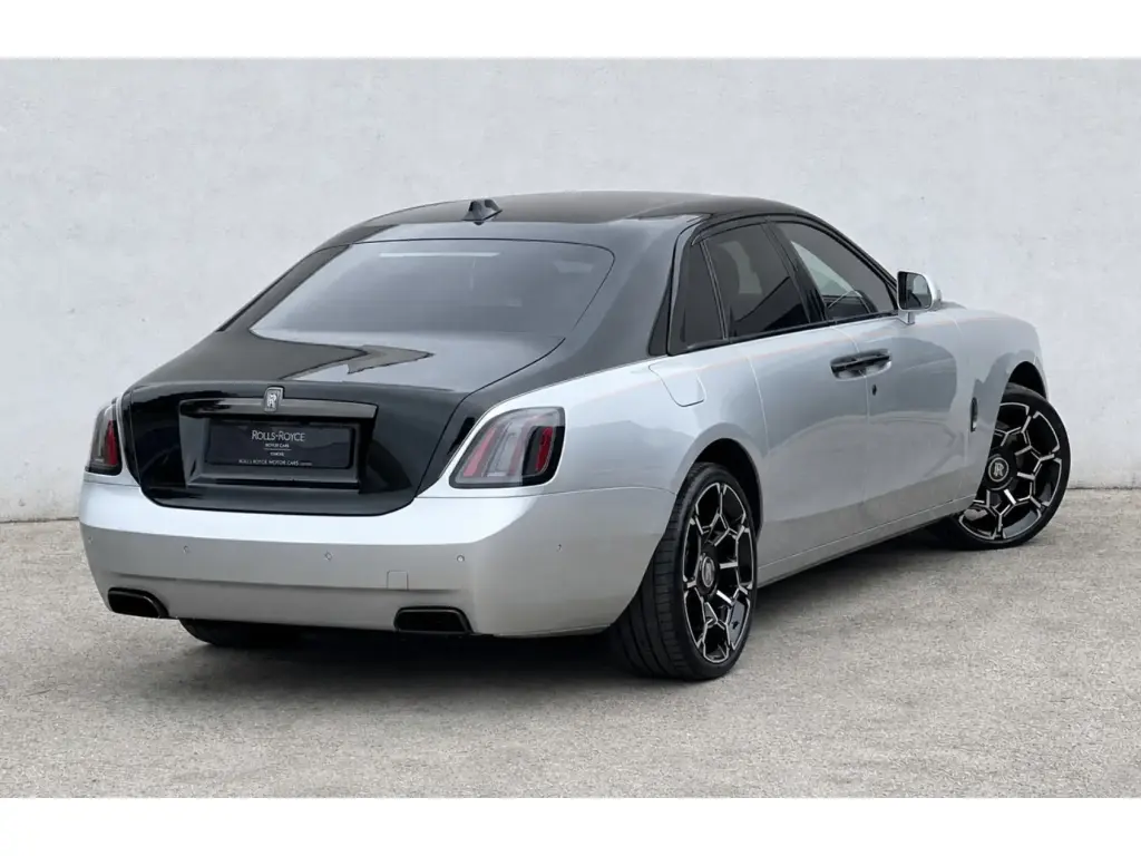 2025 Black Badge Ghost
