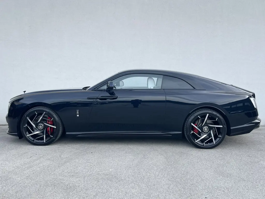 2025 Black Badge Spectre