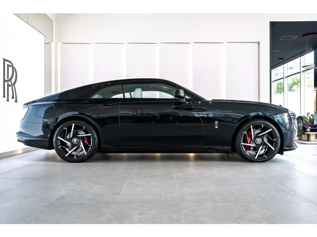 2025 Black Badge Spectre