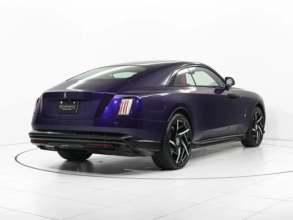 2025 Black Badge Spectre