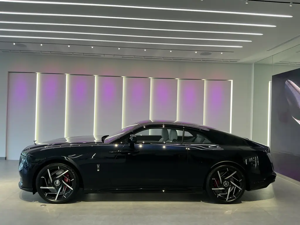 2025 Black Badge Spectre