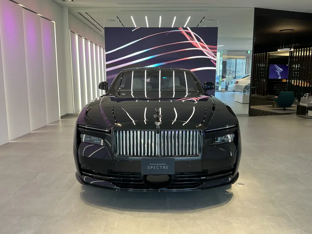 2025 Black Badge Spectre