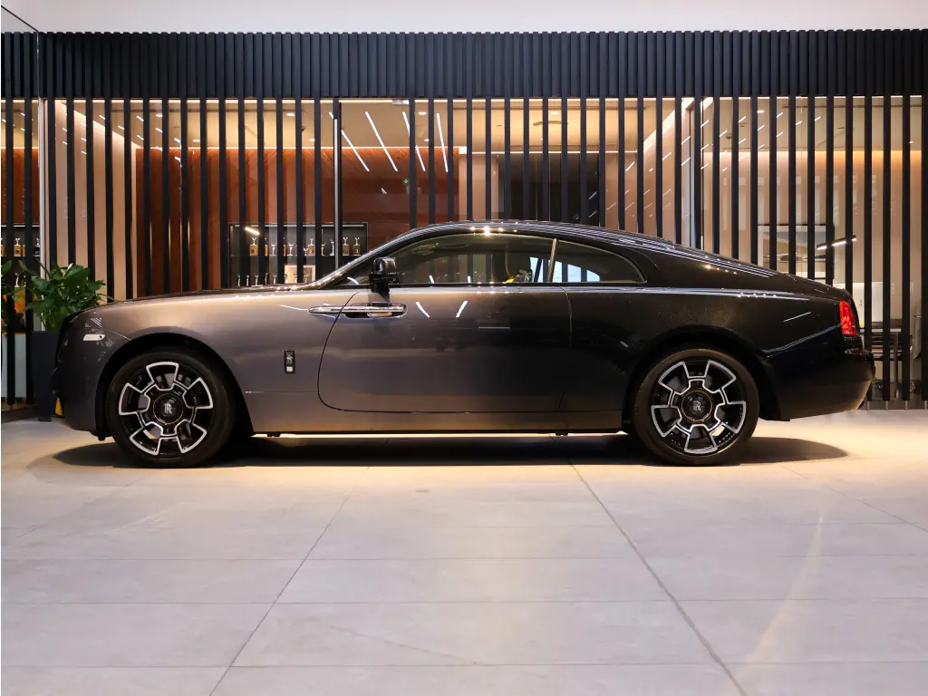 2023 Black Badge Wraith