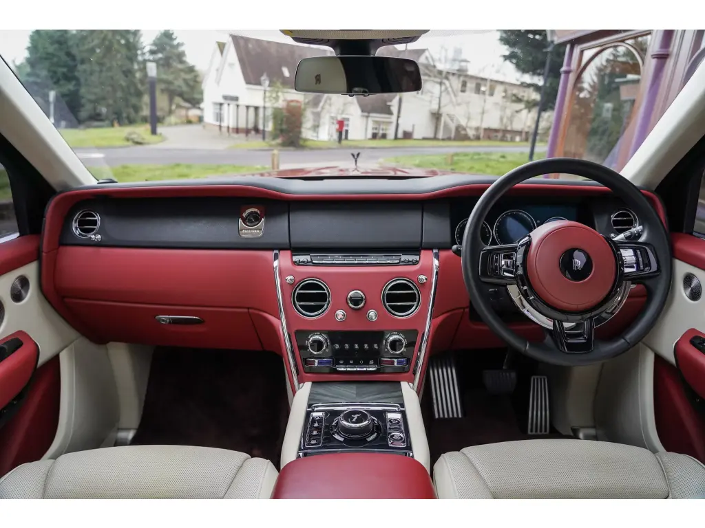 2019 Cullinan image