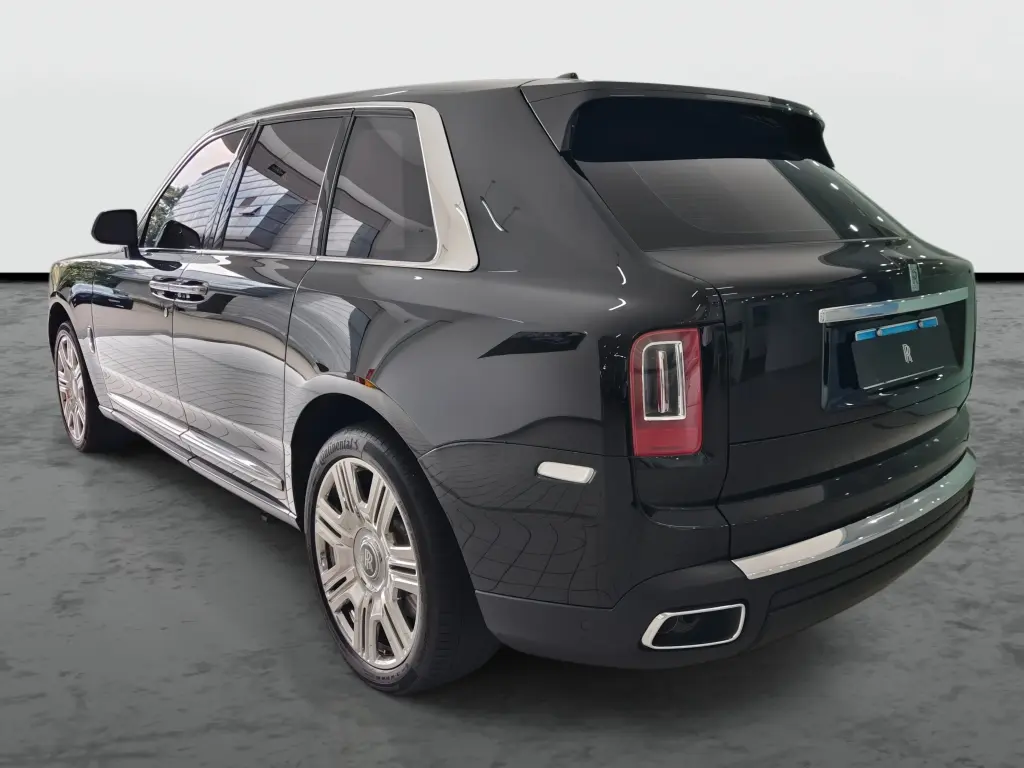2022 Cullinan image