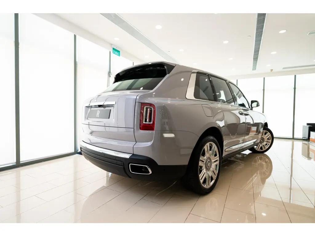 New Rolls-royce Cullinan Tempest grey | Rolls-Royce Motor Cars Macau