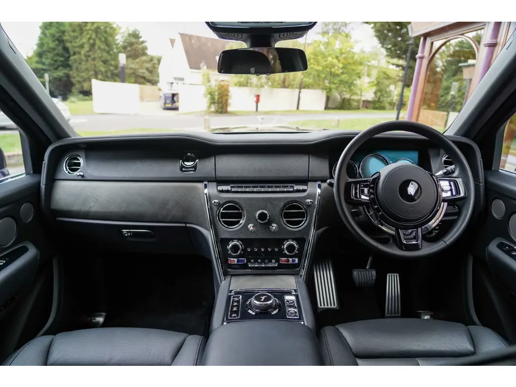 2023 Cullinan image