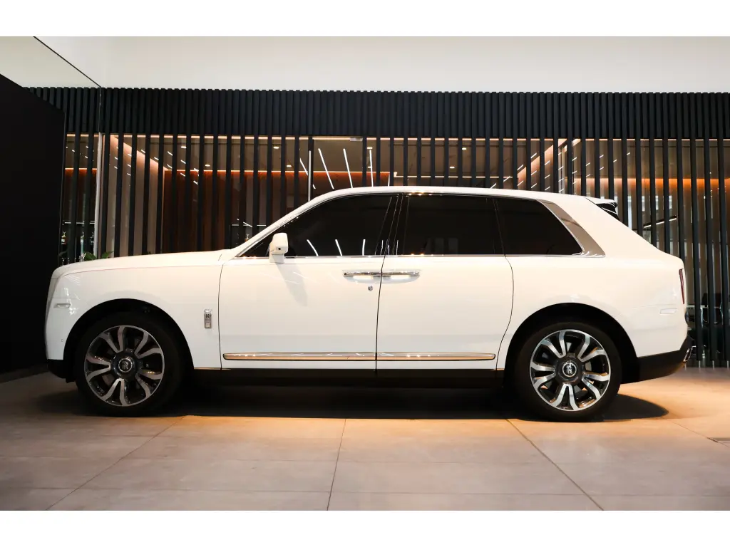 Pre-owned 2024 Rolls-royce Cullinan Arctic White | Rolls-Royce Motor ...