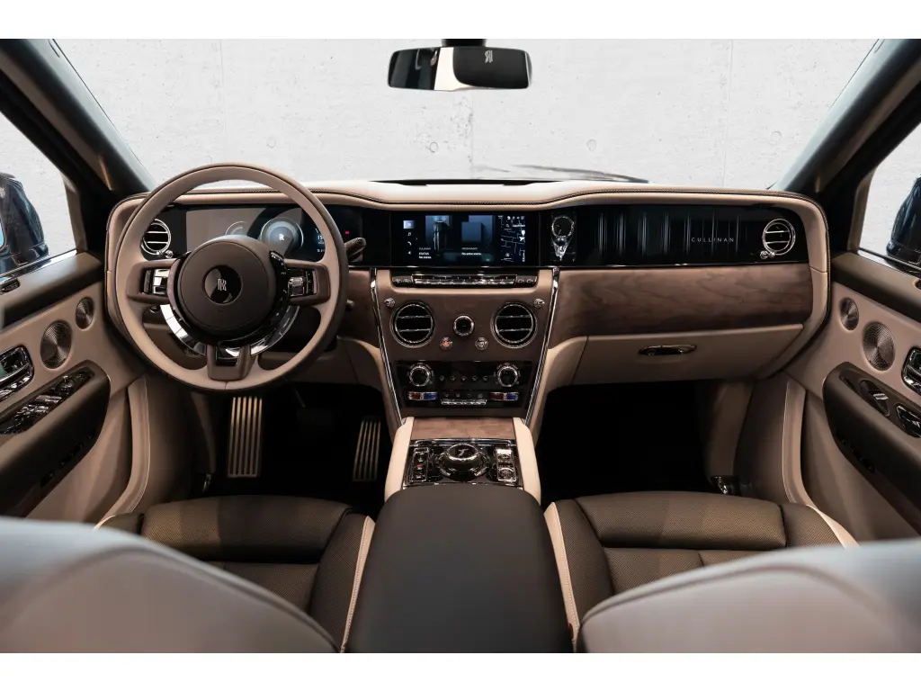 2025 Cullinan image