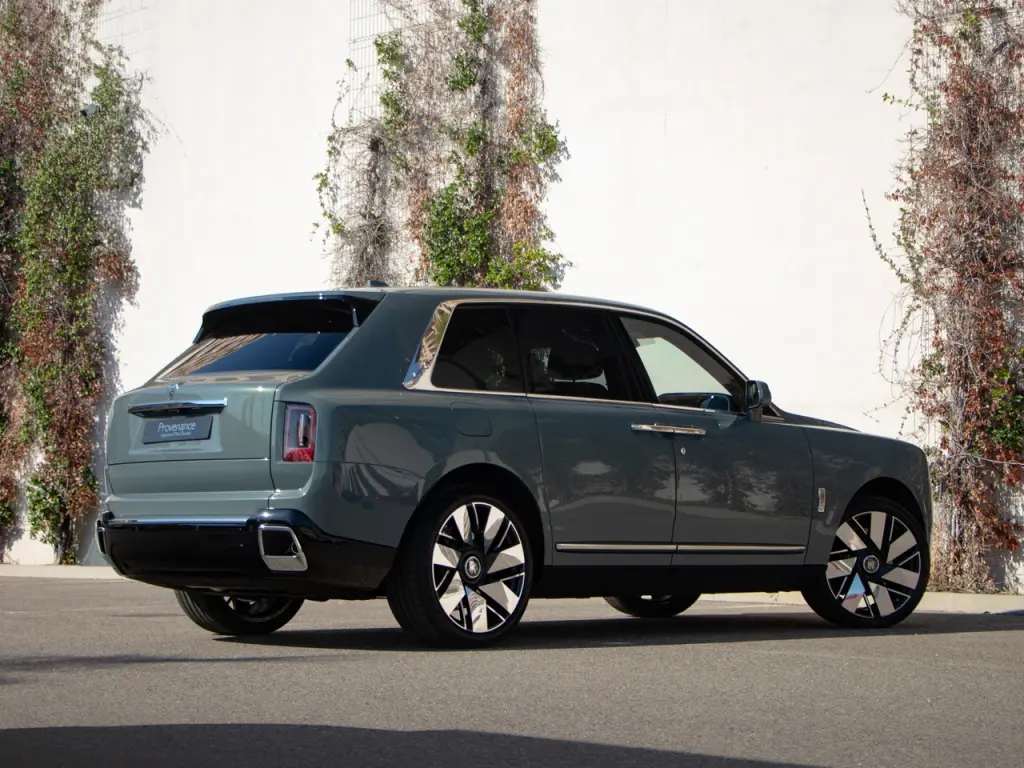 2027 Cullinan