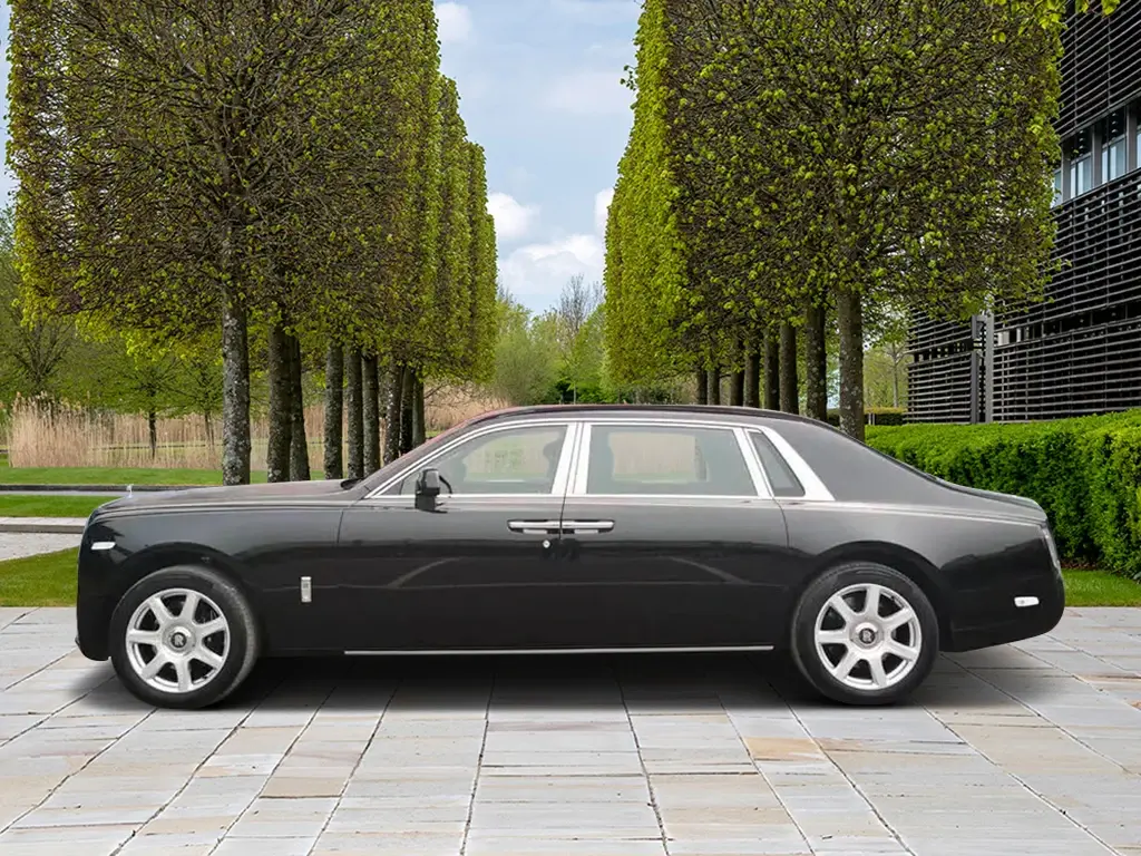 2019 Phantom Extended
