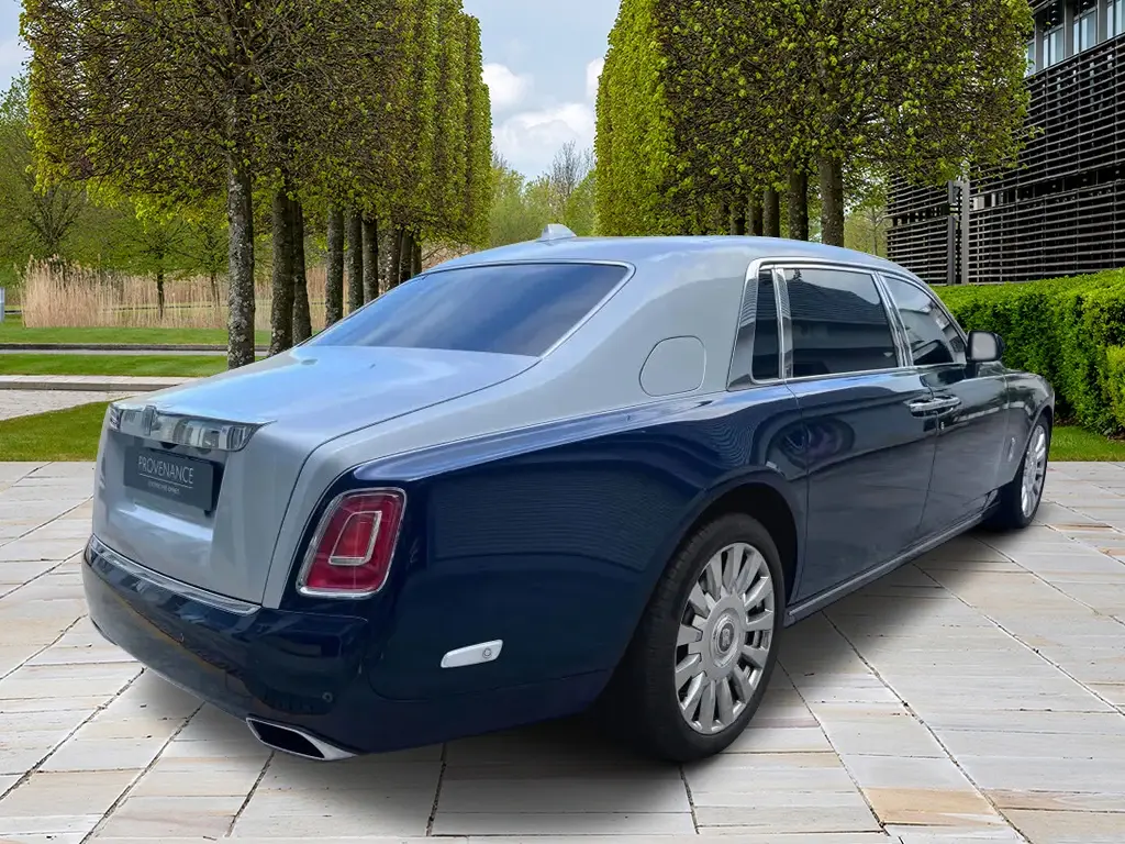 2019 Phantom Extended