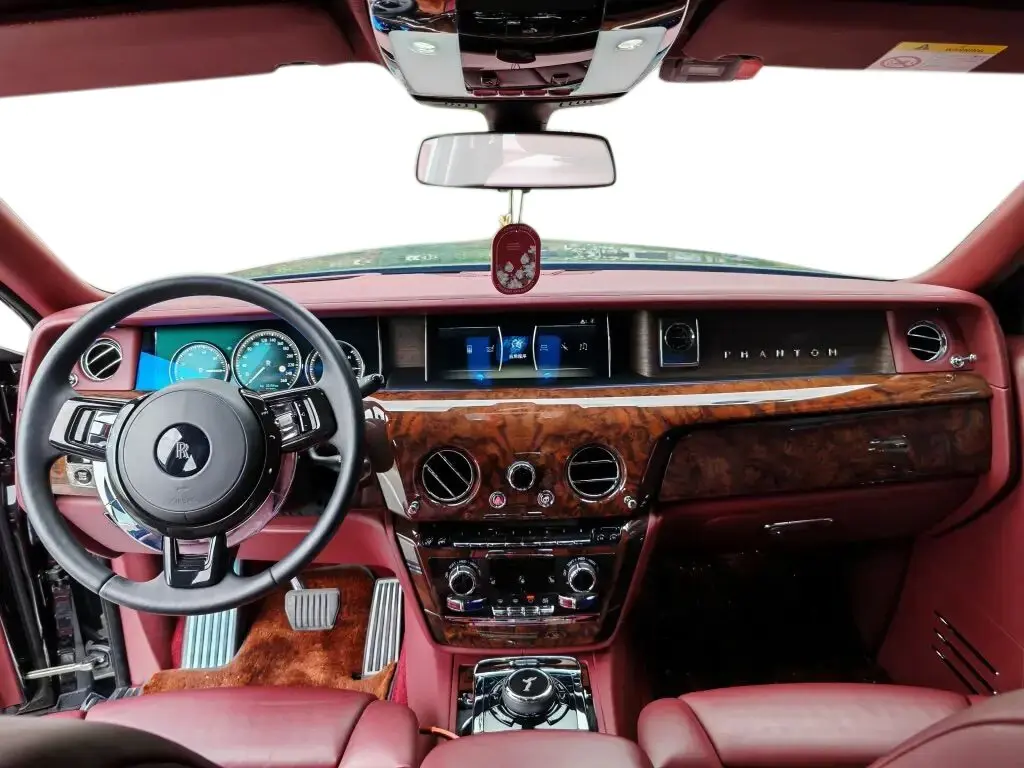 2018 Phantom Extended