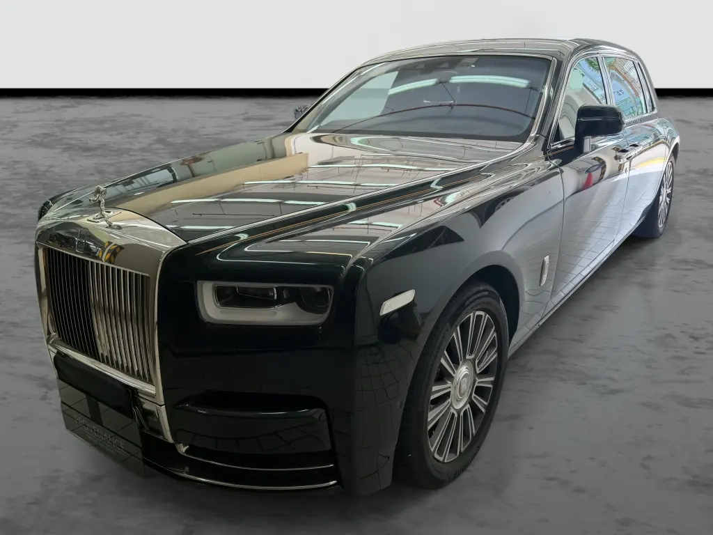 2018 Phantom Extended image