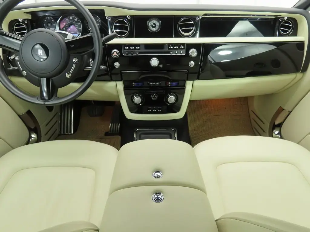 2012 Phantom VII Drophead Coupe