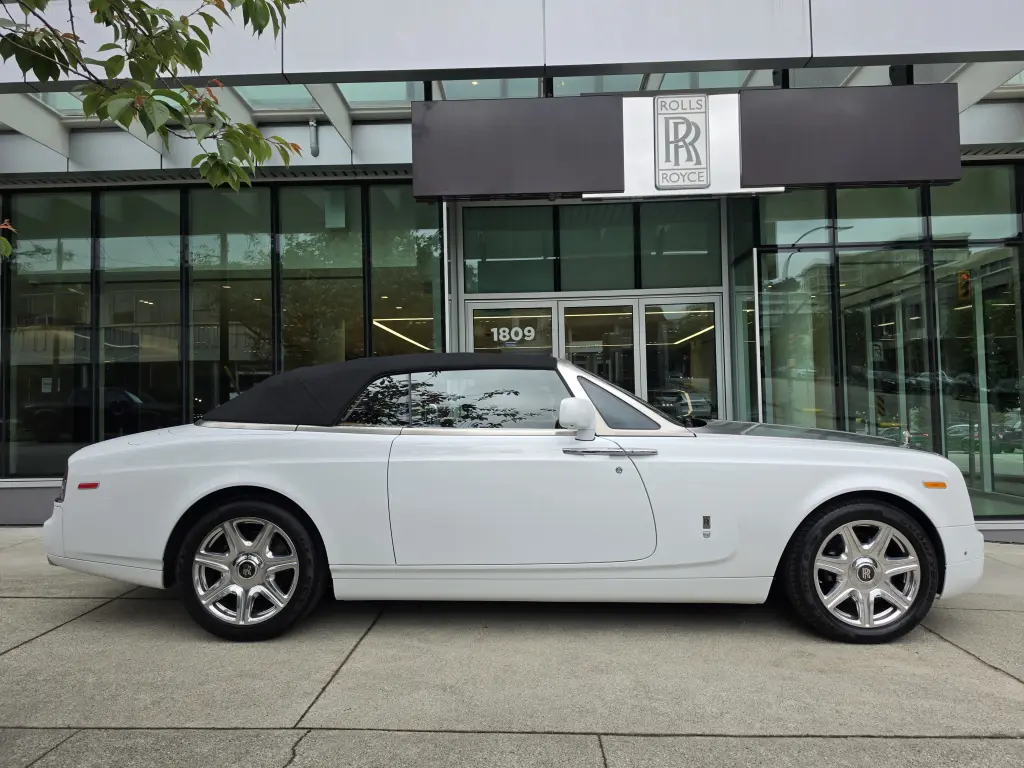 2017 Phantom VII Drophead Coupe