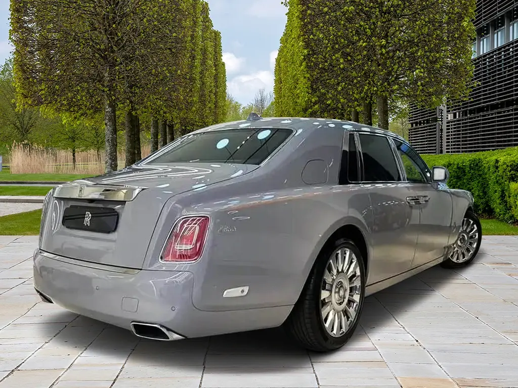 2022 Phantom