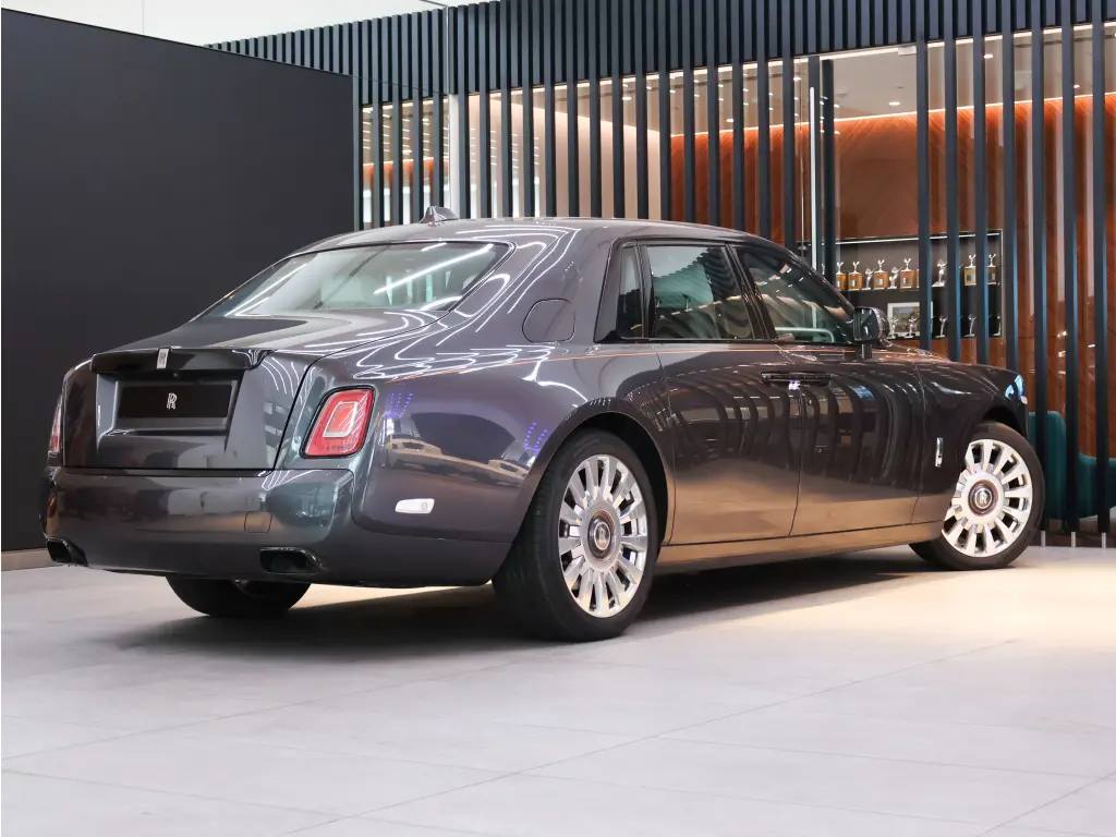2022 Phantom