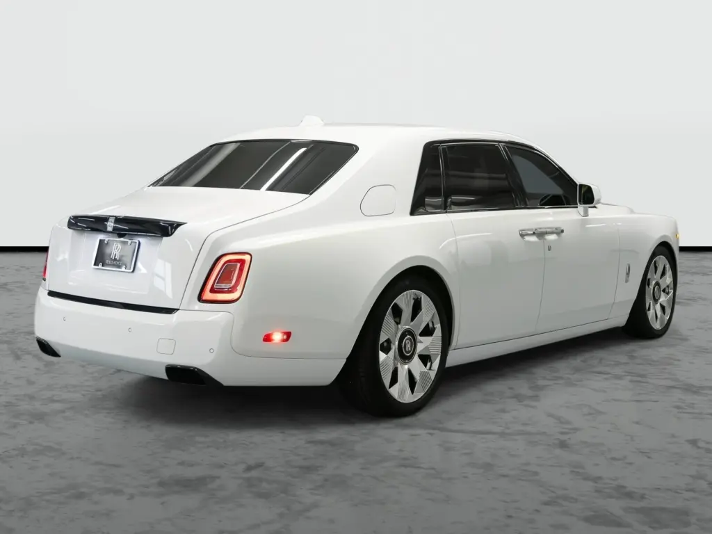 2024 Phantom image