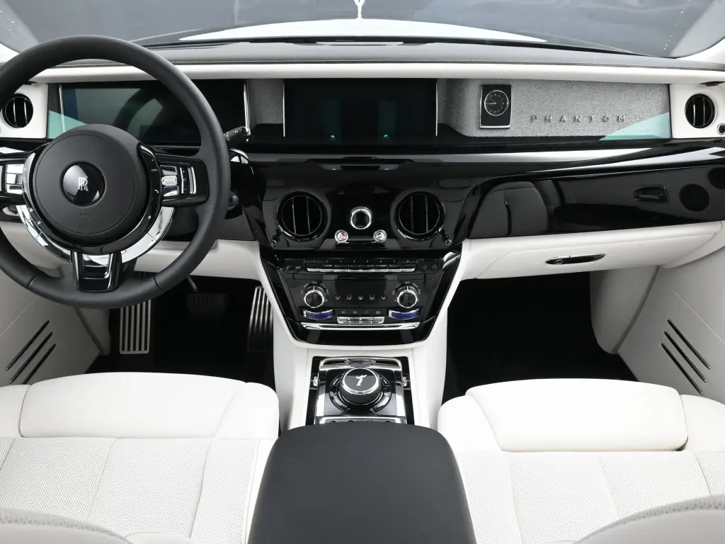 2025 Phantom