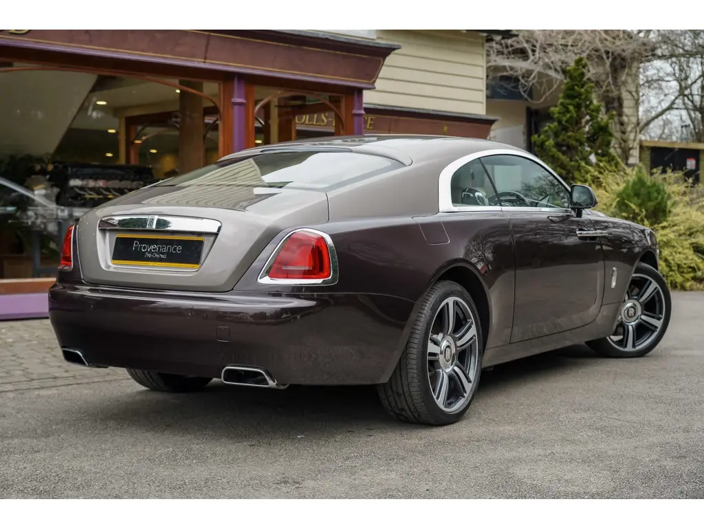 2014 Wraith image
