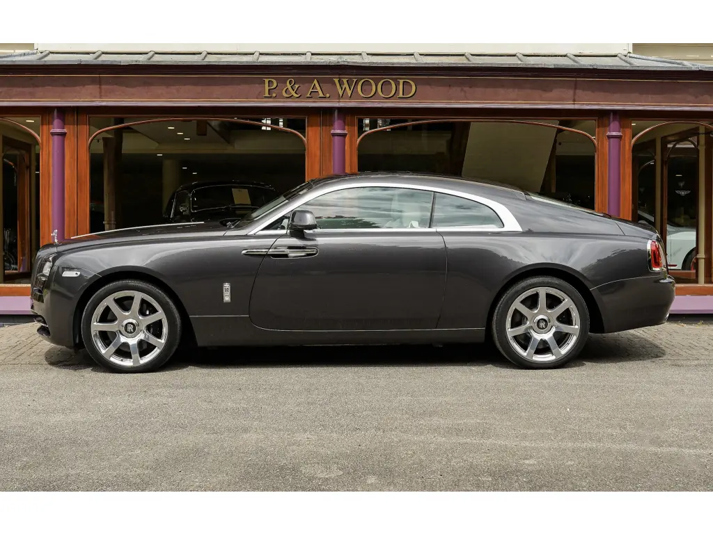 2014 Wraith image