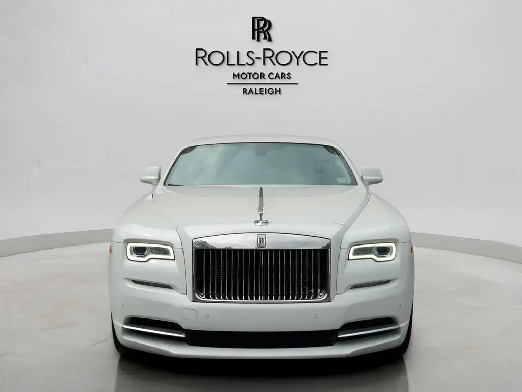 誠F11ロールスロイス白F24デリバリーバン 2024 Rolls‑Royce Cullinan Cullinan for sale at Rolls-Royce