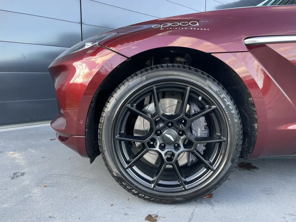 2023 DBX SUV thumbnail vehicle image 3