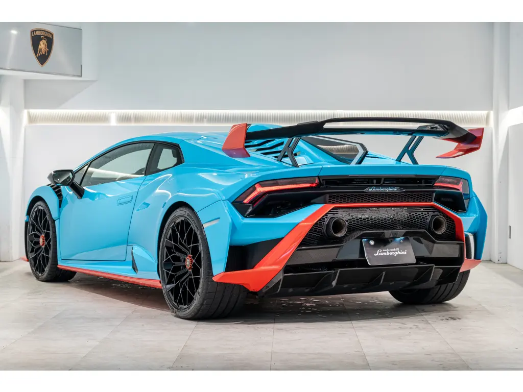 Image for 2022 Huracán EVO LP 640-2 STO at position 3