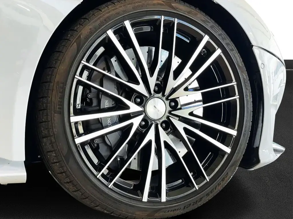 2020 DBS Superleggera Coupe thumbnail vehicle image 3