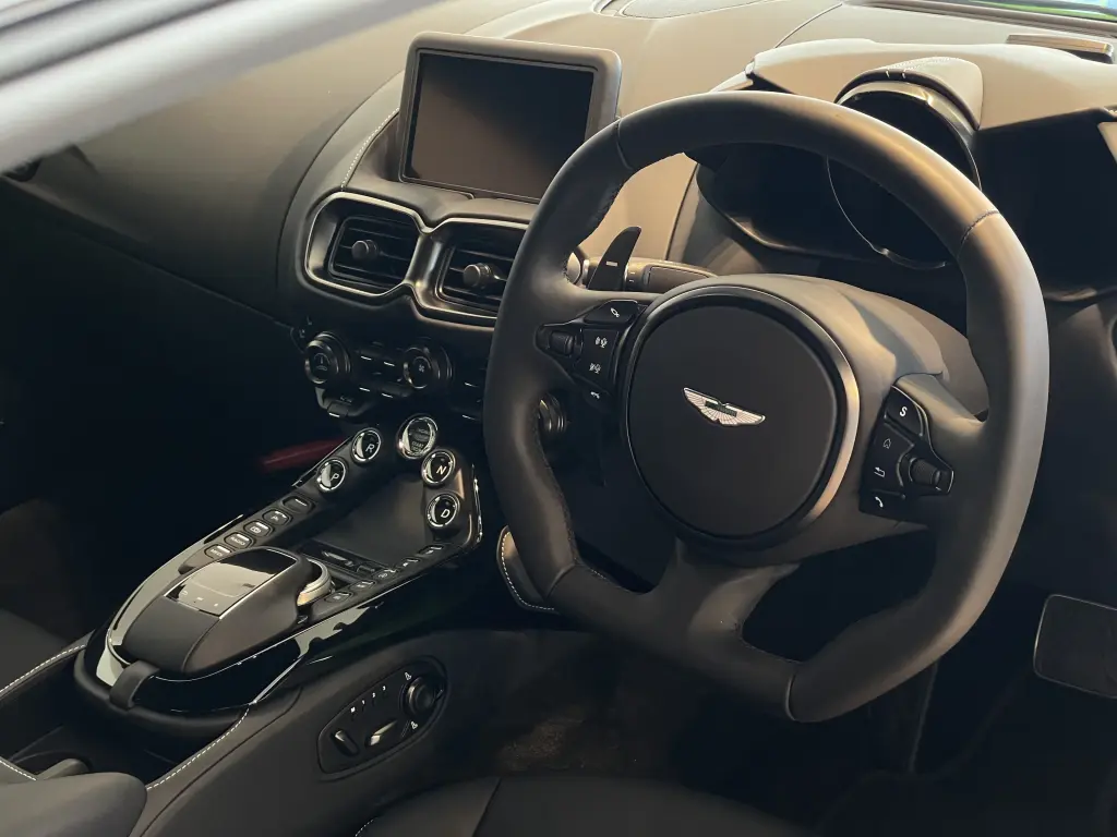 2023 Vantage Coupe thumbnail vehicle image 2