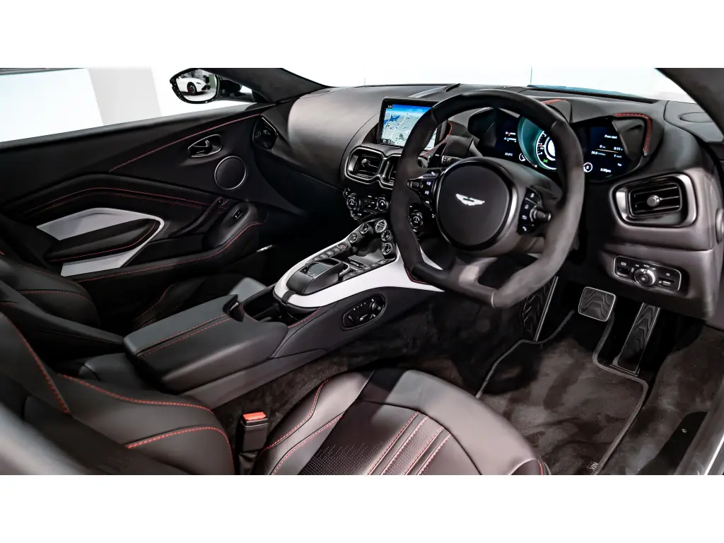 2023 Vantage Coupe thumbnail vehicle image 2