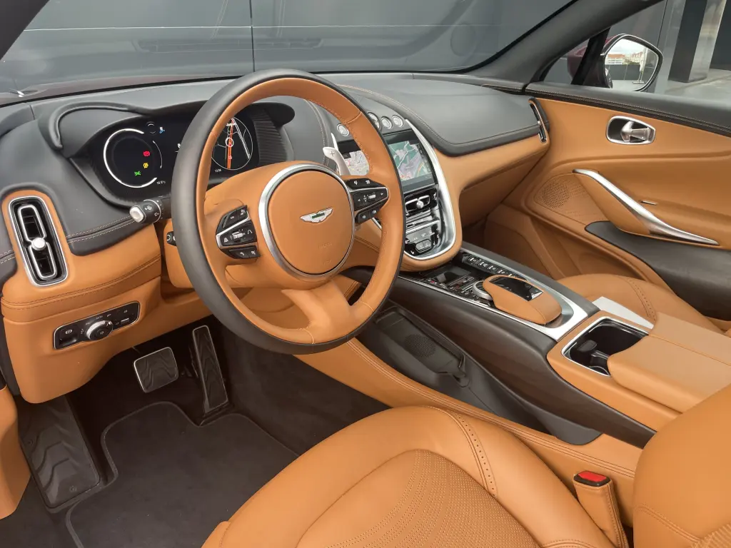 2023 DBX SUV thumbnail vehicle image 2