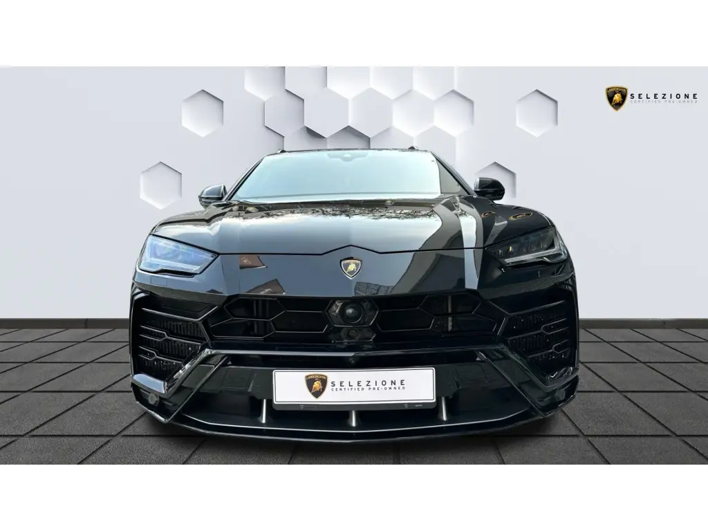 Image for 2020 Urus at position 5