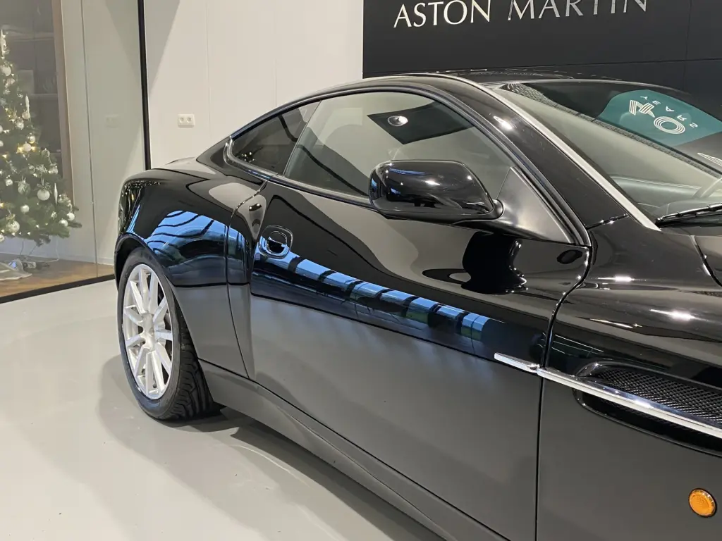 Aston Martin V12 Vanquish (1998-07) V12 Vanquish 5.9 - 2006 - Joinsteer - #9