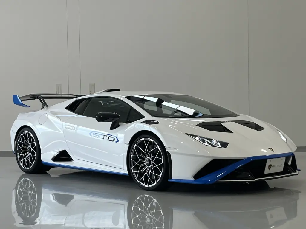 Image for 2022 Huracán EVO LP 640-2 STO at position 1